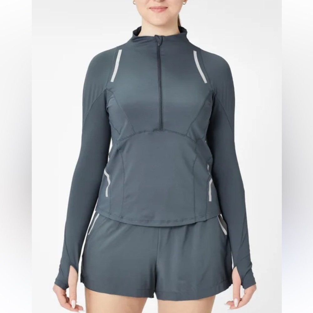 Lucky in Love Tech Performance Tennis 1/4 Zip Architect Top Small